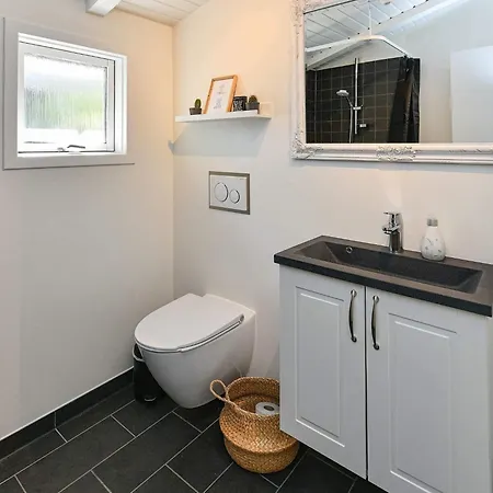 Nyaraló 5 Person In Oksbol-by Traum Dyreby